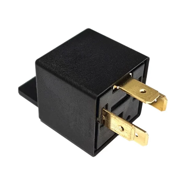 Relay 4 patas 24V/30A universal